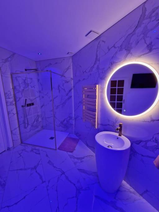 Maison Chic Avec Jacuzzi Nogent Sur Oise Yaospa60 Kültér fotó