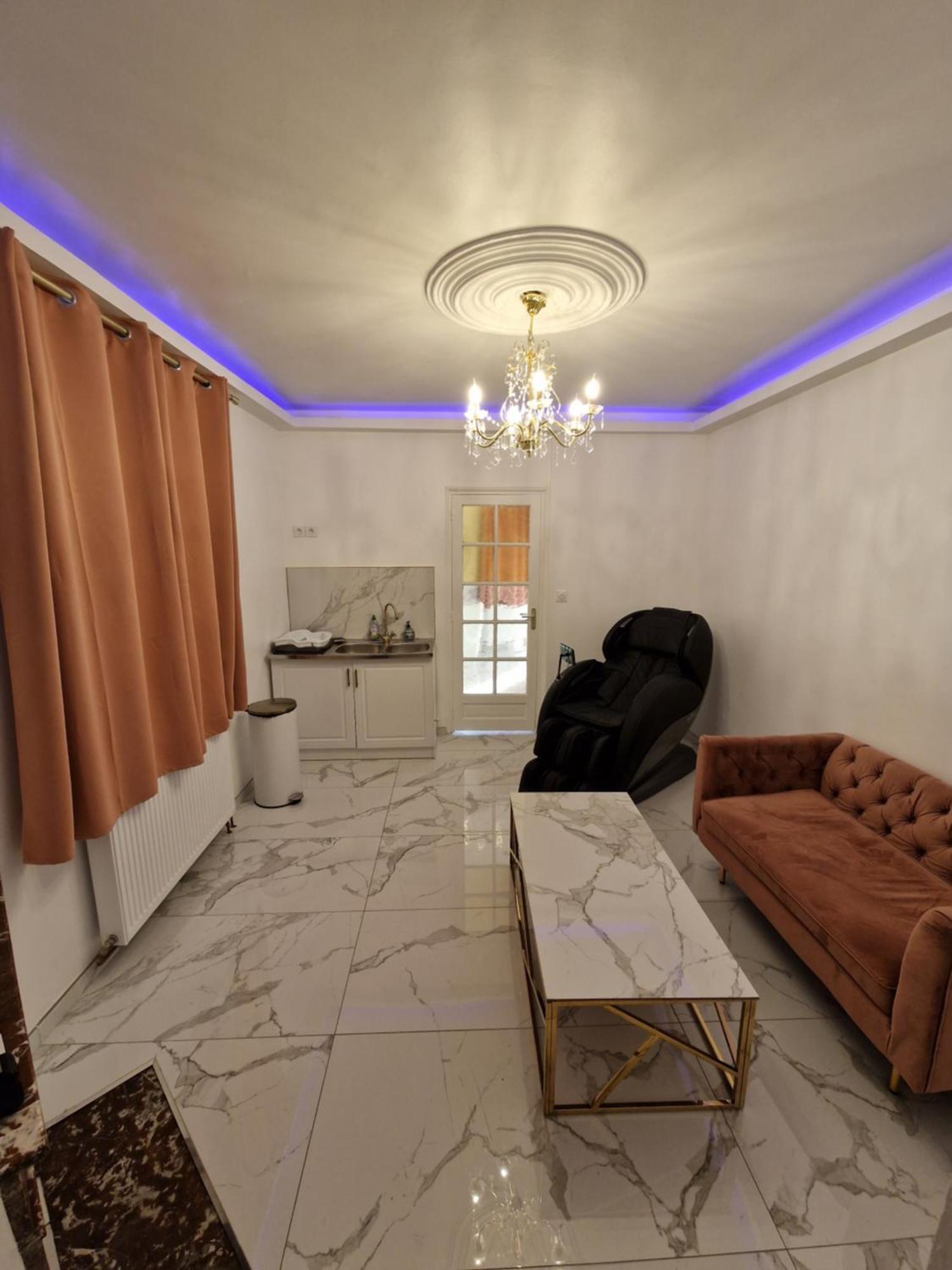 Maison Chic Avec Jacuzzi Nogent Sur Oise Yaospa60 Kültér fotó